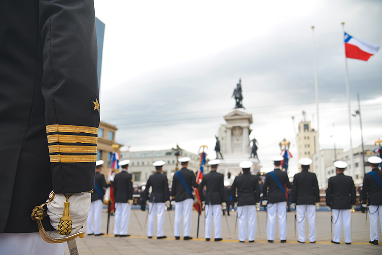 Reflexiones sobre mayo, Prat y una carrera